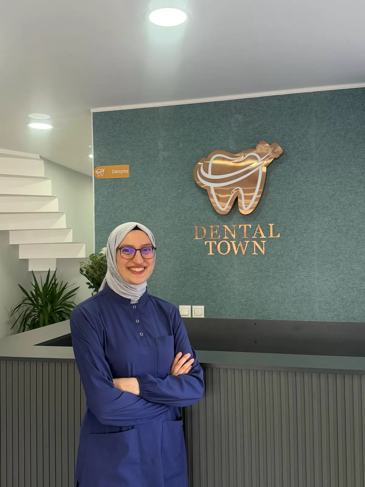 Dt. Ayşenur Çokbakar